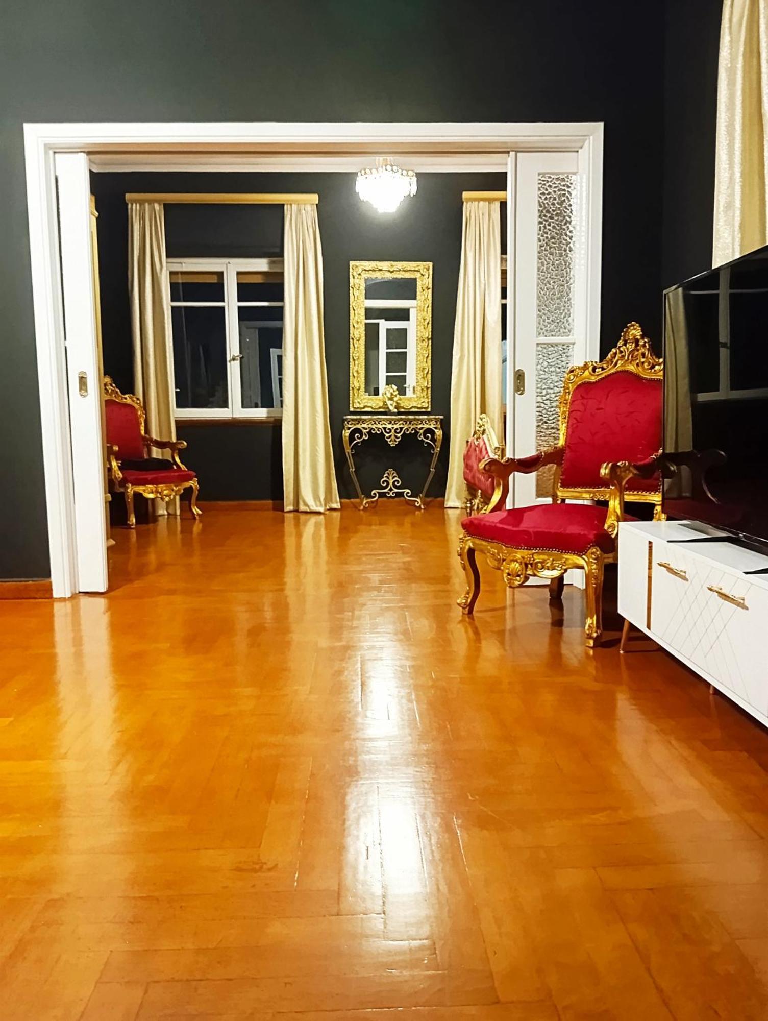 Iris Baroque Apartment Elefsina Ngoại thất bức ảnh